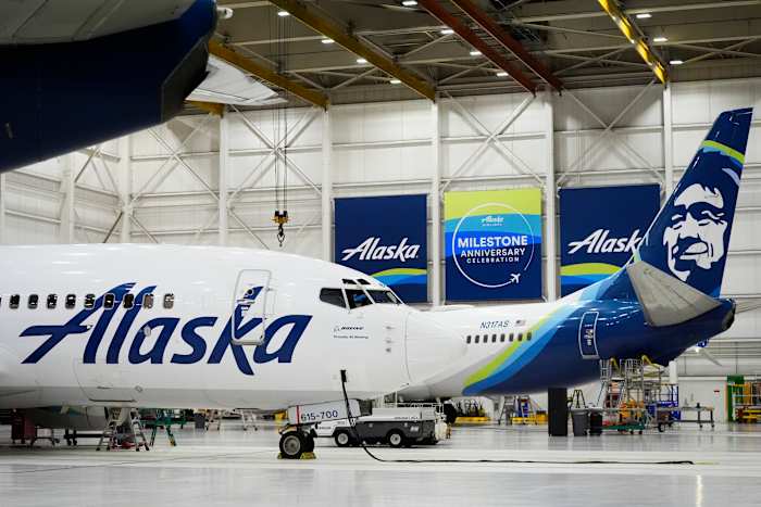 Alaska Airlines will spread its wings by flying to Tokyo and Seoul beginning next year