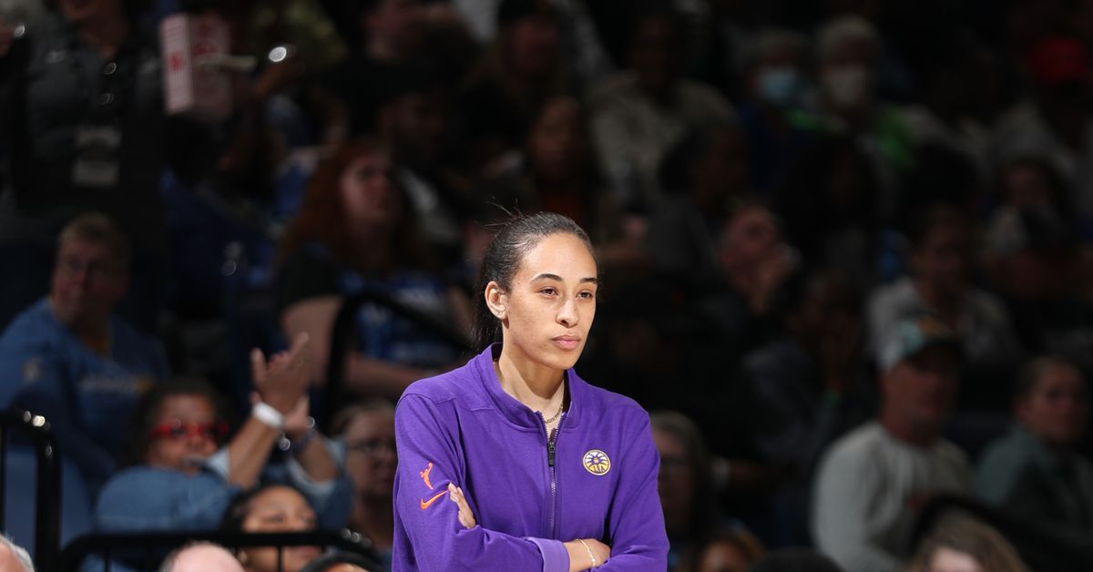 Inside Nola Henry’s journey from Connecticut Sun intern to Unrivaled head coach