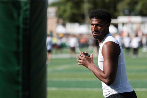 Shedeur Sanders Refuses to Fall Prey to Heisman Snub ‘Lies’ on Oregon’s Dillon Gabriel With Blunt Response