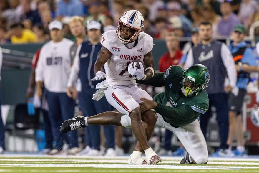 Who are the Announcers for WMU Vs. South Alabama Salute to Veterans Bowl Game?