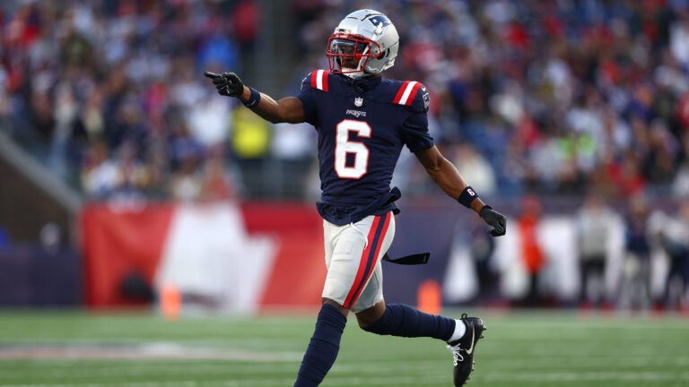 Caedan Wallace, Javon Baker ruled out for Patriots vs. Cardinals