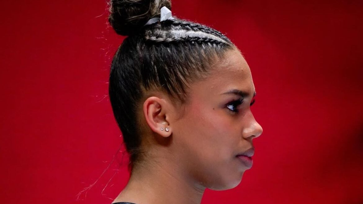 Gymnastics Fans Emotional as 23 Year Old Star’s NCAA Career Ends With Major Injury: “Truly Heartbreaking”