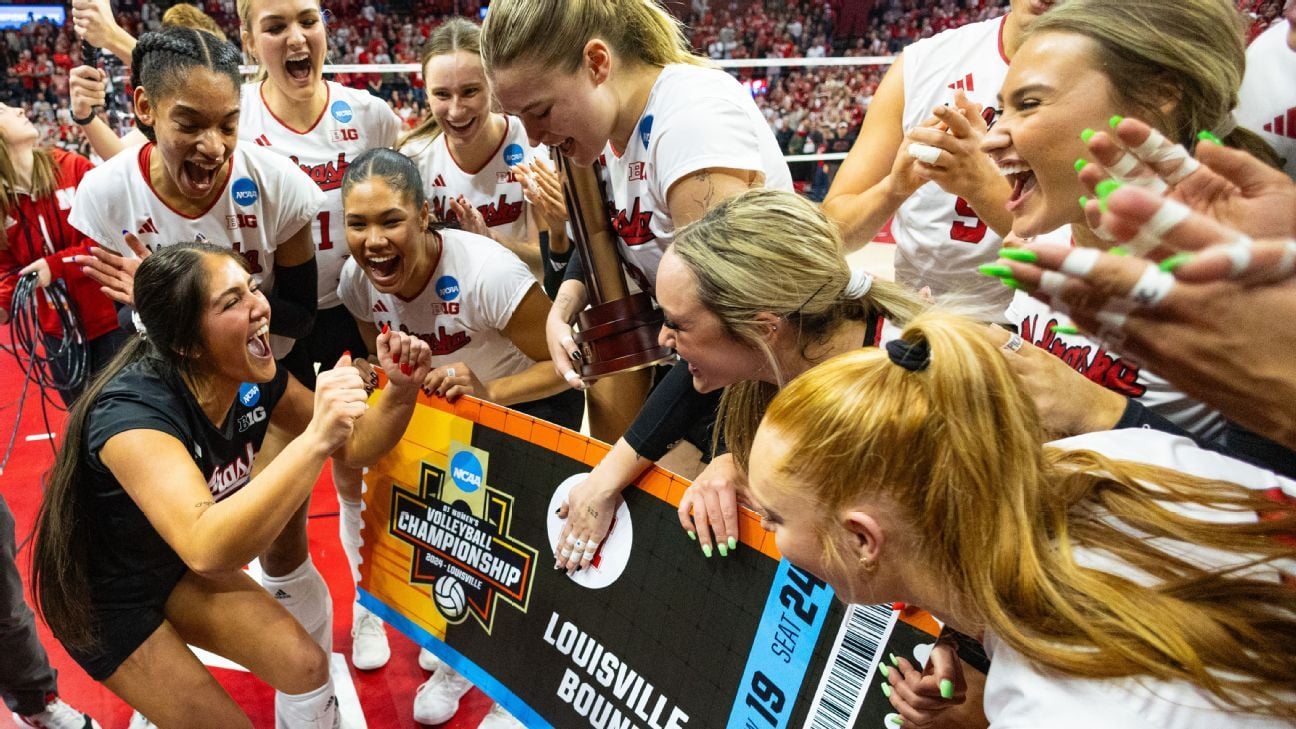 Nebraska Cornhuskers make NCAA women's volleyball final four