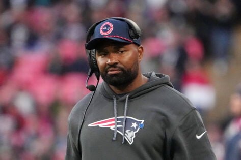 Jerod Mayo Sounds Off on Patriots Locker Room in Blunt Response After Confirming Drake Maye’s Running Ability vs Cardinals