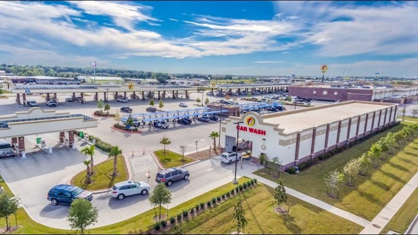 Buc-ee's buys 42 acres for store in Lafayette