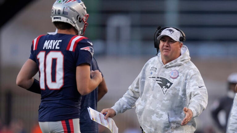 Drake Maye backs up Patriots’ OC Alex Van Pelt amid criticism