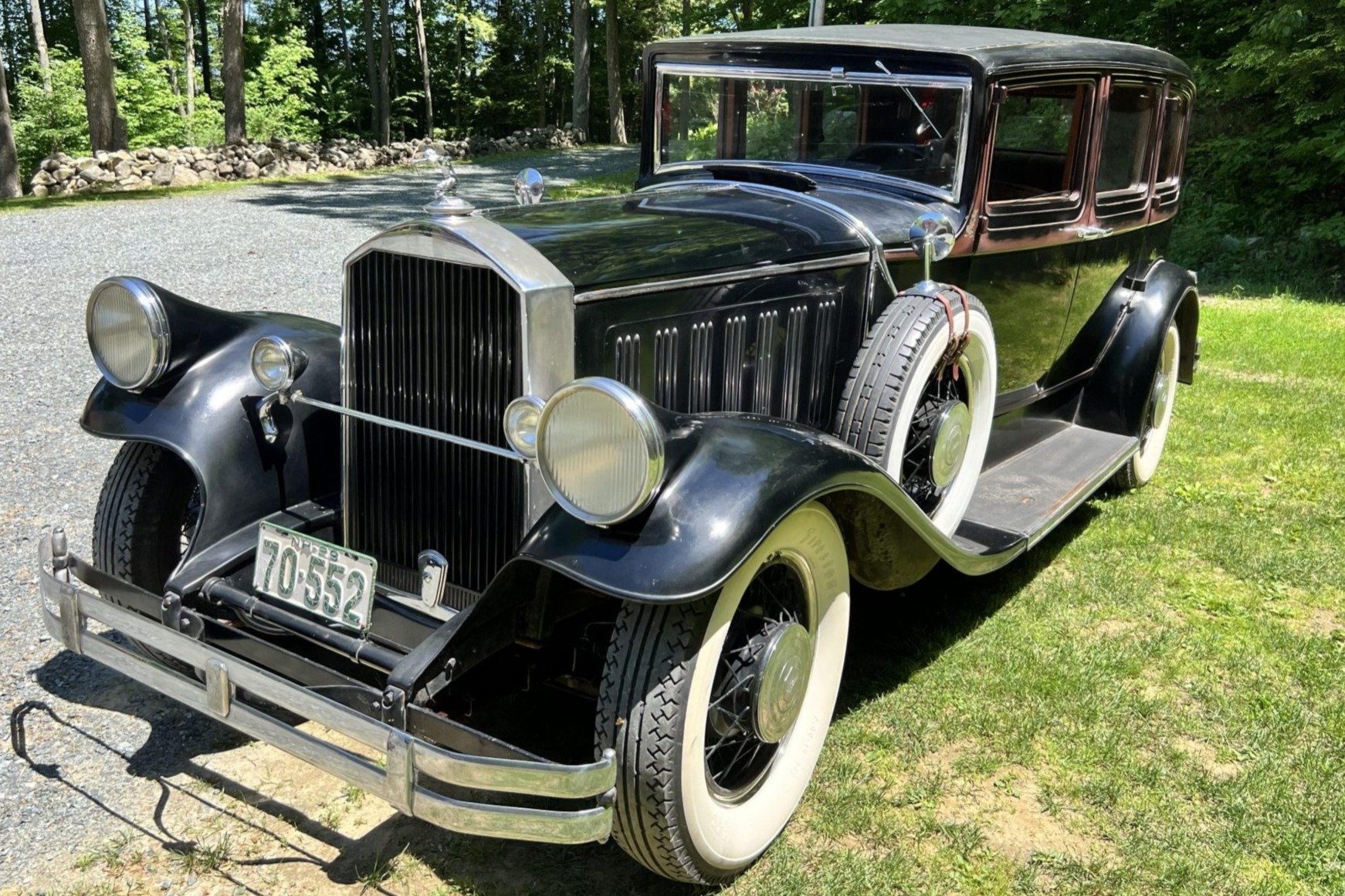 1929 Pierce-Arrow Model 133 Five-Passenger Sedan