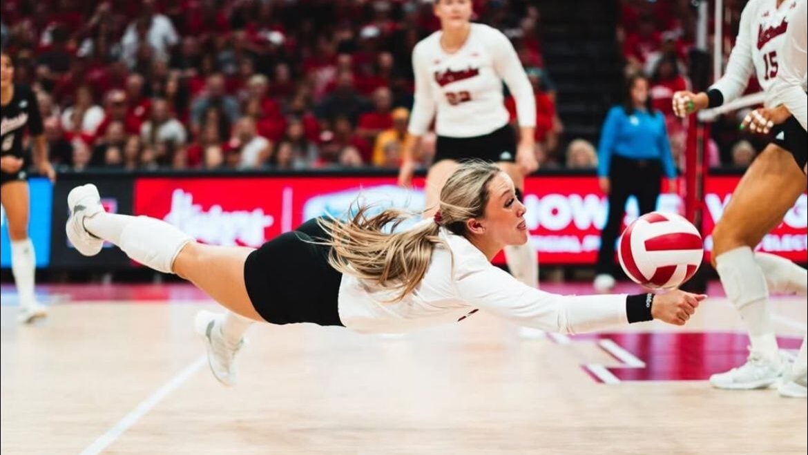 John Cook Reflects on Nebraska Star’s Bench-Crashing Save That Left Volleyball Community Stunned: “Took the Hit”