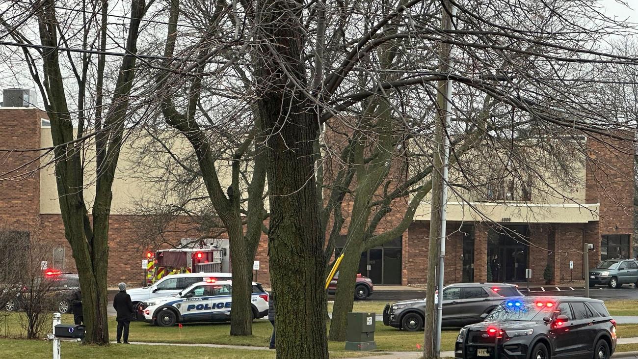 Waffengewalt: Mindestens fünf Tote bei Schusswaffenangriff an US-Schule