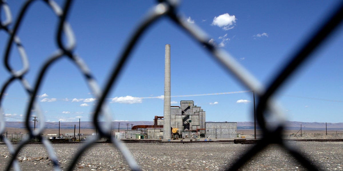 The Hanford Site is America's most contaminated nuclear location. See photos of its long, toxic past.