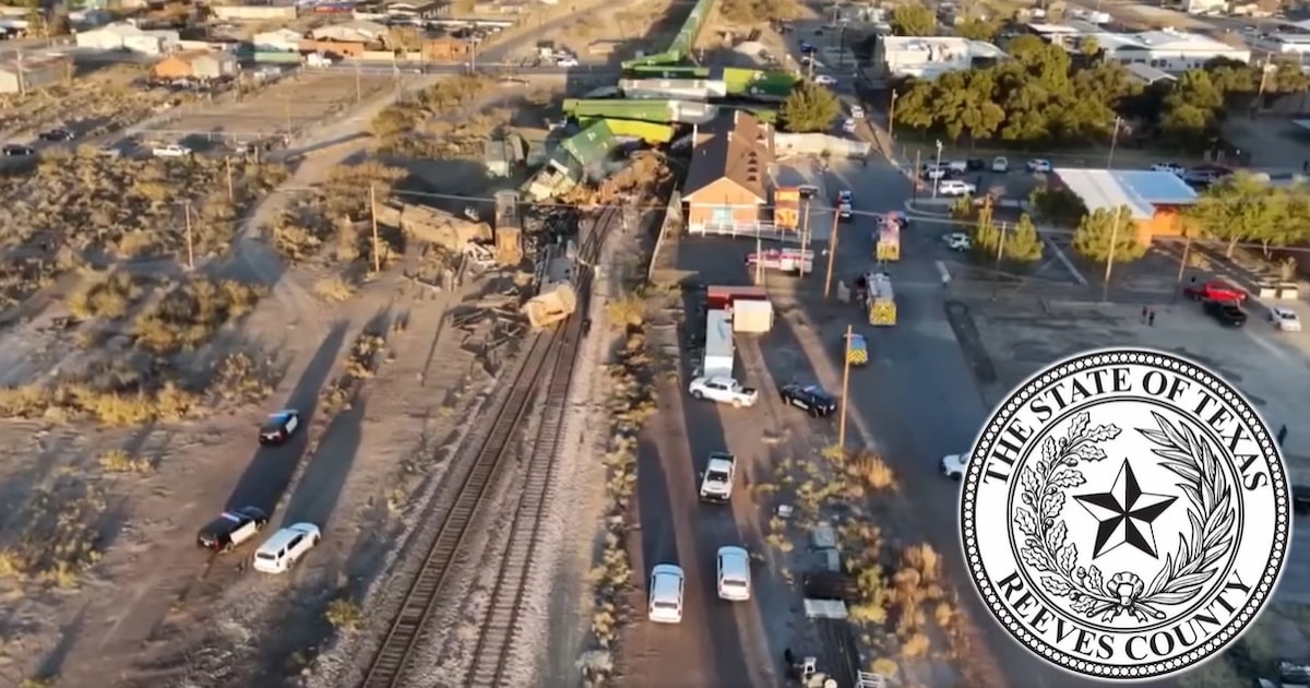 1 dead, 4 injured after train strikes tractor-trailer, derails into building in West Texas