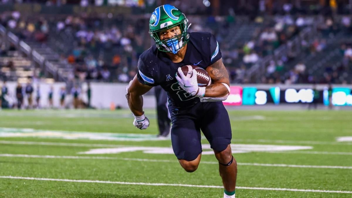 2024 Gasparilla Bowl odds, prediction, betting line: Tulane vs. Florida picks from expert on 68-45 run