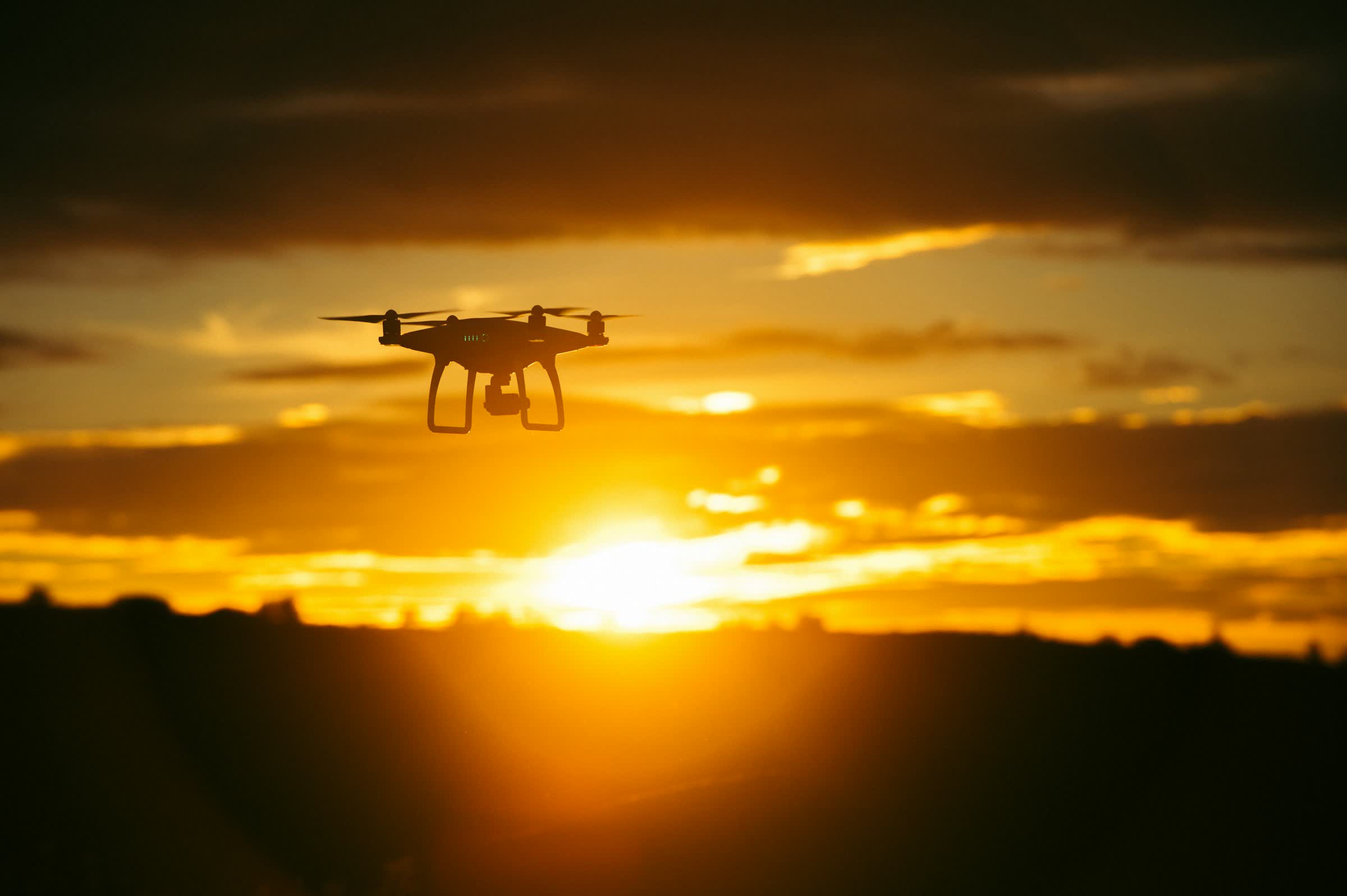 FAA bans drone flights in parts of New Jersey and New York