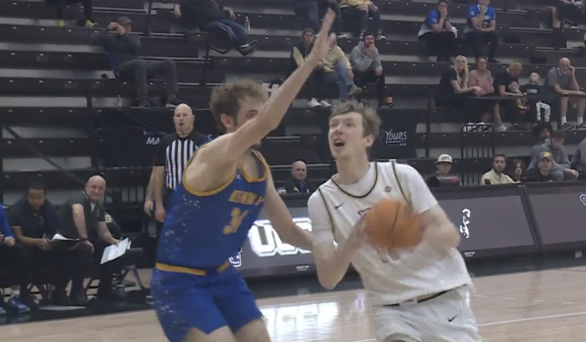 The UCCS men's basketball team wins their final game of 2024