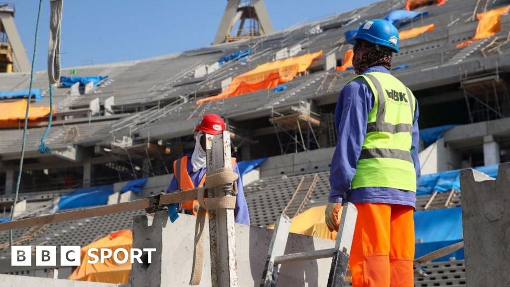 Fifa rejects own committee's call to compensate Qatar workers