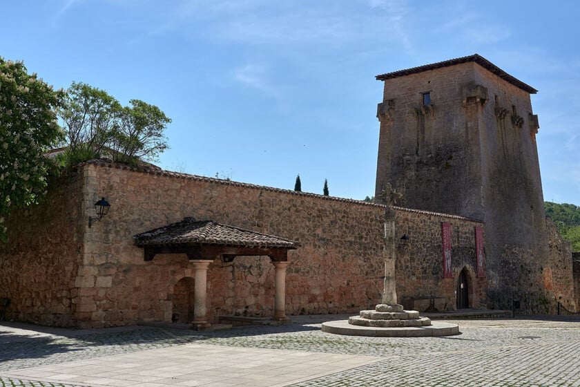 Este pueblo de Burgos se conoce como 'la cuna de Castilla' y está entre los más bonitos de España por su arquitectura medieval