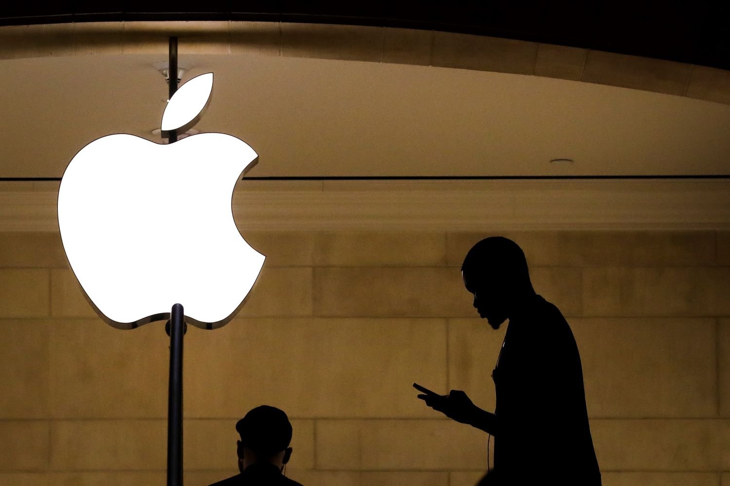 Apple Illegally Surveilled and Censored Workers, Employee Lawsuit Says