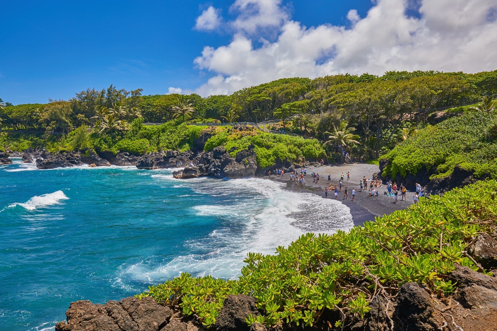 Hawaii deal alert: Fly to Maui from Atlanta, Boston and New York City from $370 round-trip