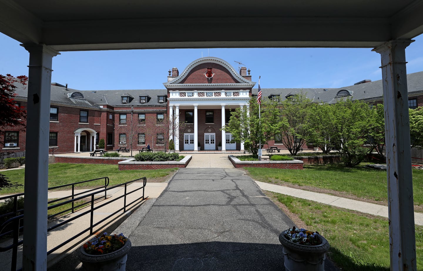 US Department of Justice settles with R.I. over ‘warehousing’ of children at Bradley Hospital