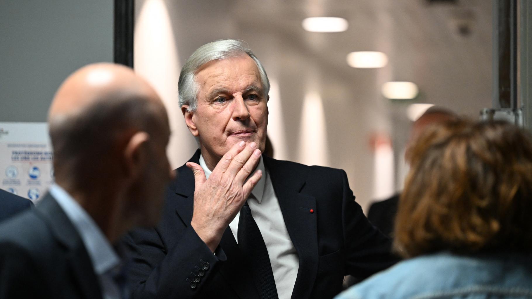 Motion de censure : Michel Barnier tente un ultime geste vers Marine Le Pen sur les médicaments