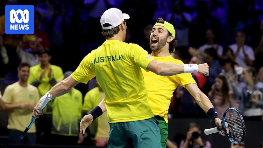 Kokkinakis, doubles duo stun US to put Australia into Davis Cup semifinals