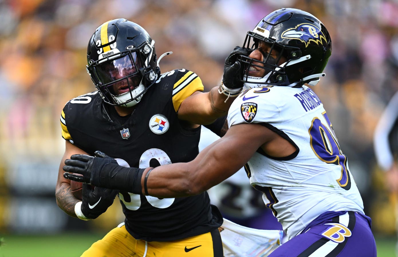 NFL Picks, Props And Week 16 Odds: Texans-Chiefs And Steelers-Ravens