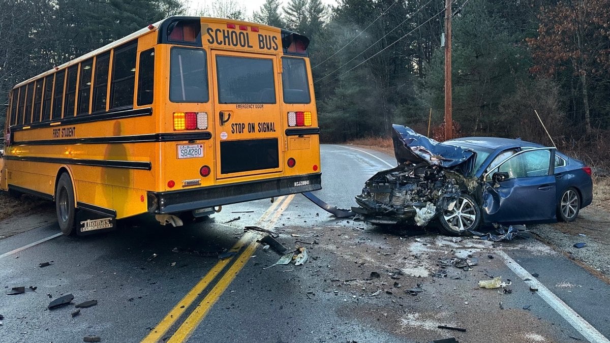 Nashua, NH school bus crash: 1 hurt on Tinker Road