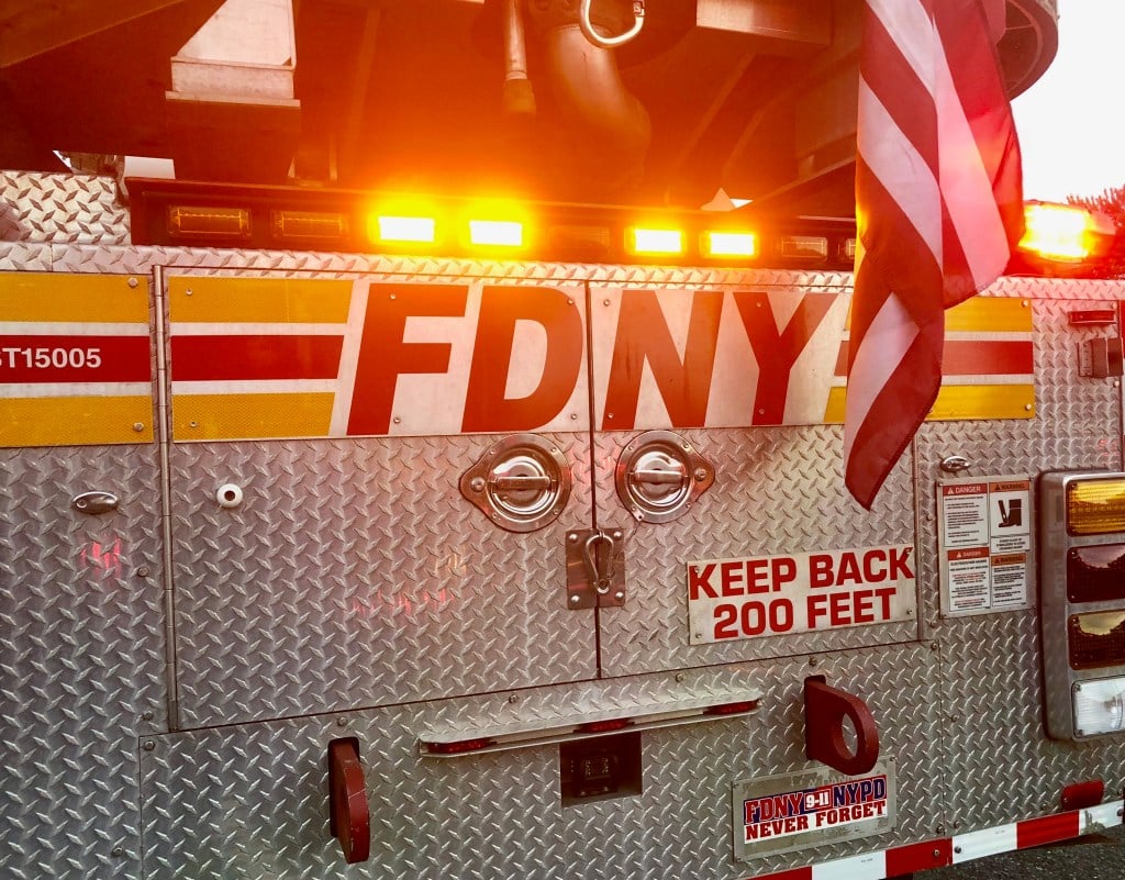 One dead, one critical in Brooklyn apartment building fire