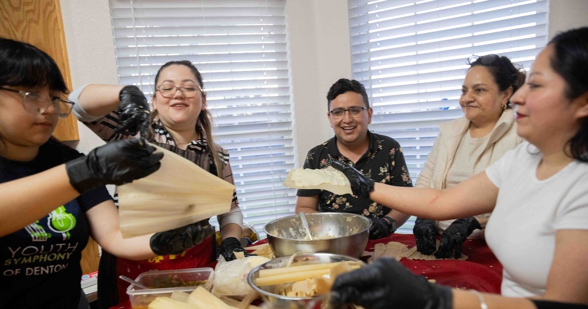 Tamale-making has evolved beyond tradition for this Mexican family in North Texas