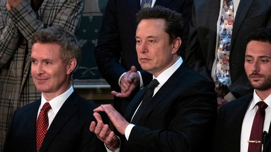 Opinion - Elon Musk wants to ‘delete’ many Americans’ financial lifeline