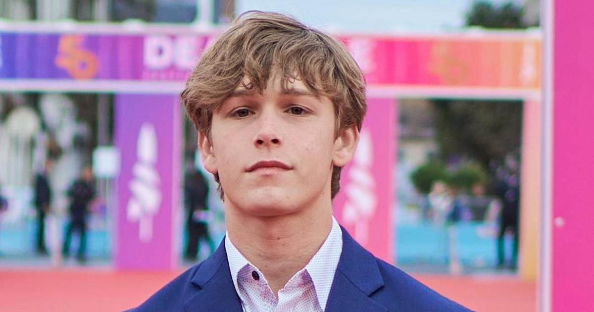 Hudson Meek, 16-year-old "Baby Driver" actor, dies after falling from a moving vehicle, officials say