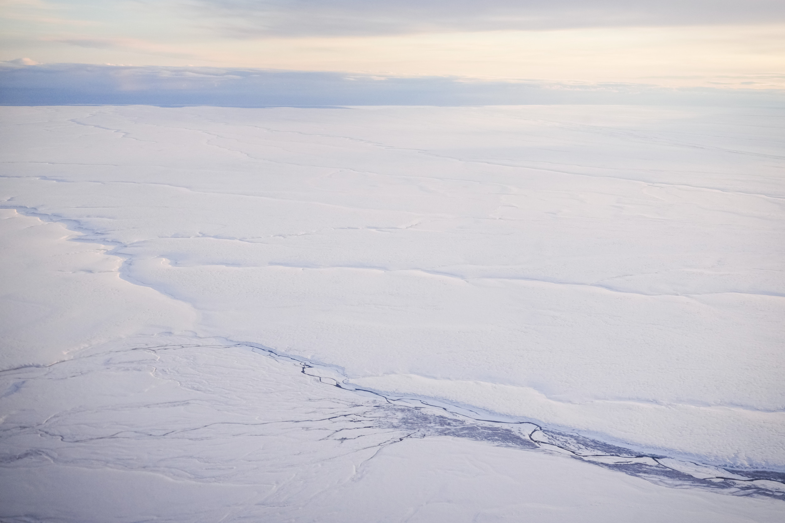 Arctic Survival: YouTuber on How to Rough It Without Tent in Alaska Winter