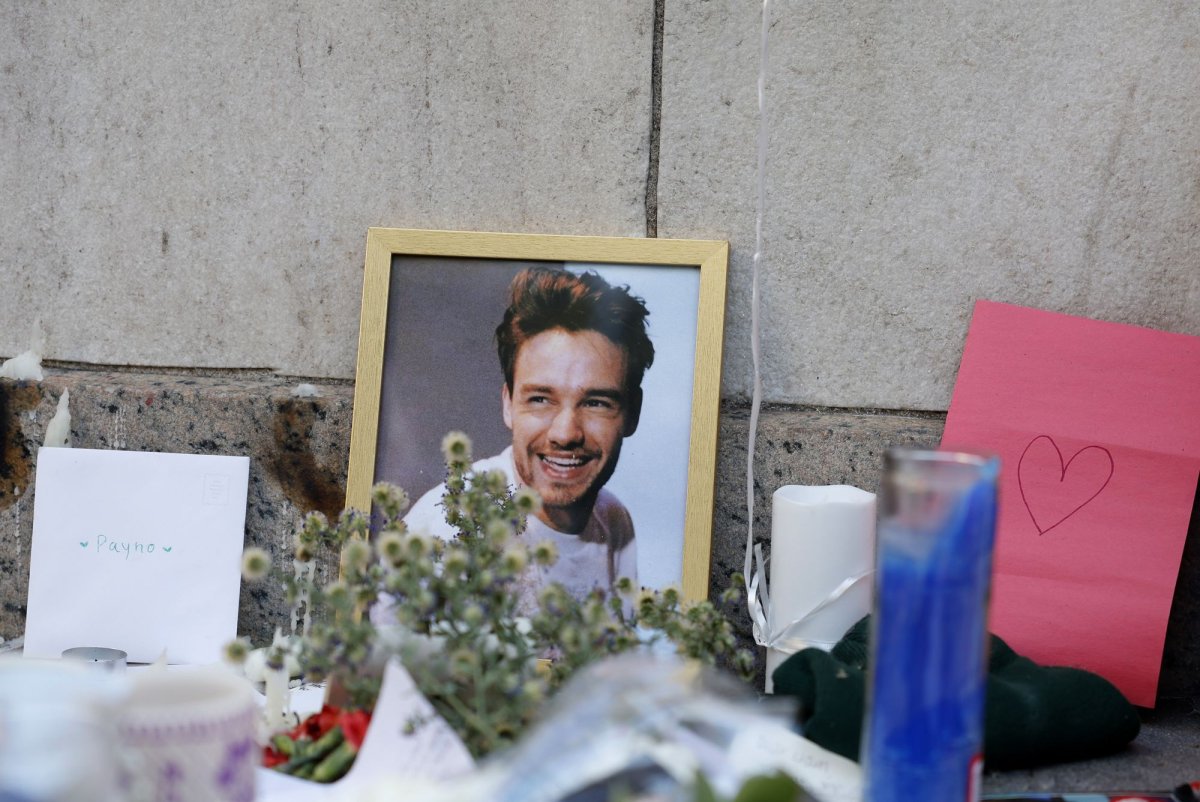 Prosecutors charge 5 in Liam Payne's death in Argentina