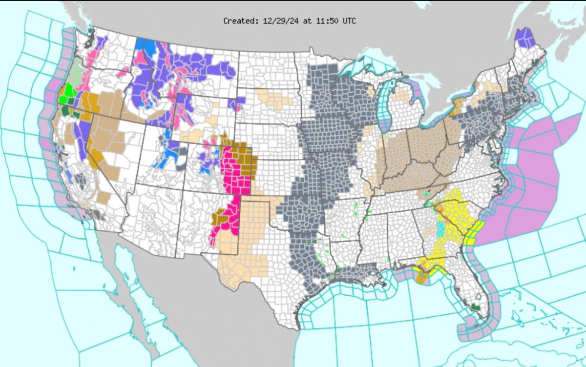 Tornado Watch for 4 States As Severe Thunderstorms Hit US