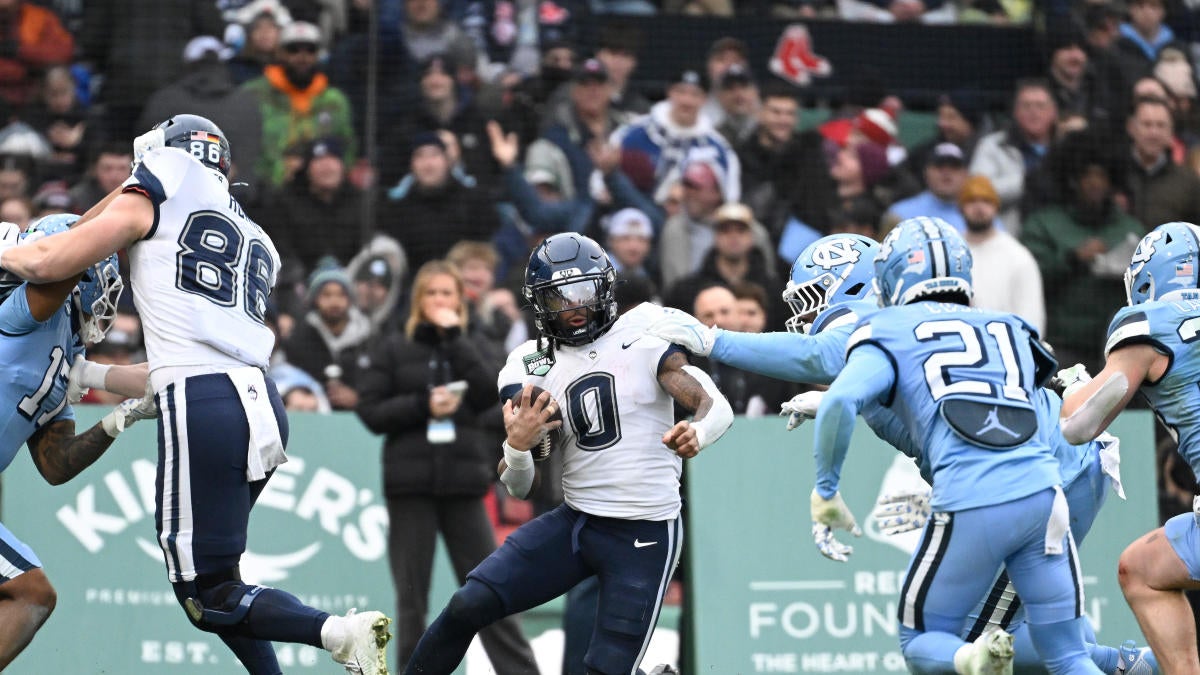 North Carolina's dreary Fenway Bowl loss to UConn underscores Bill Belichick's uphill battle in Chapel Hill