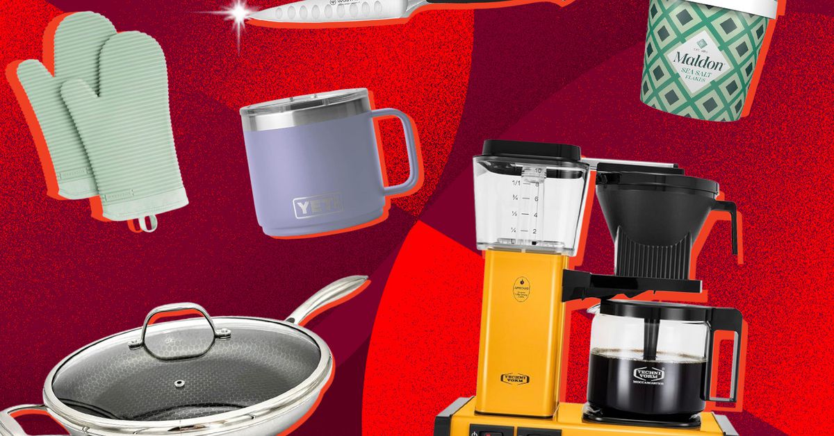 The Best Cyber Monday Kitchen and Cookware Deals on Amazon