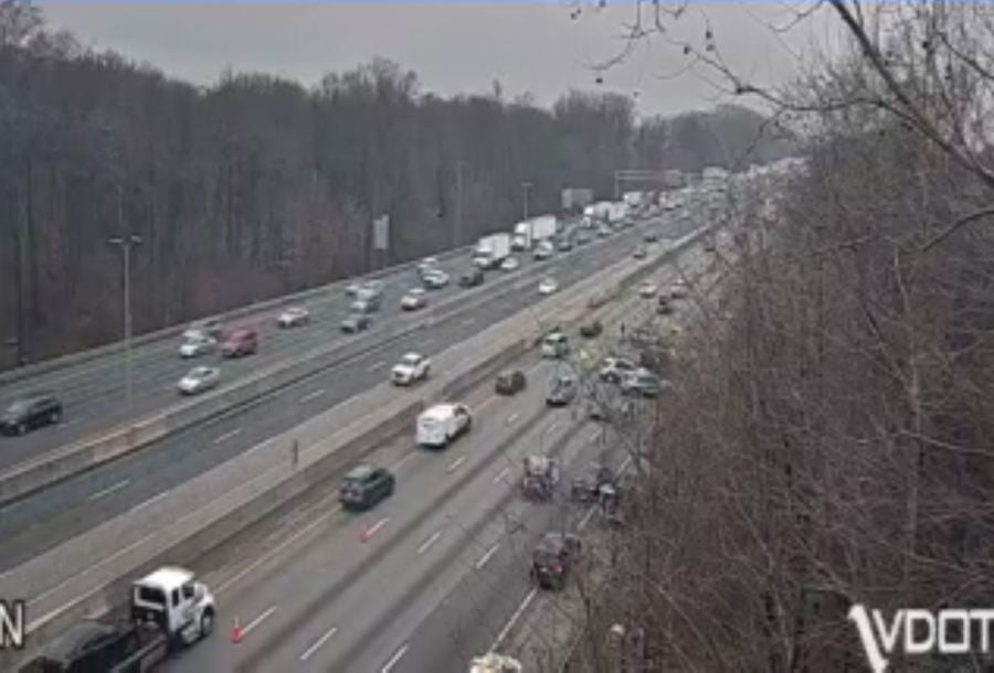 Virginia State Police investigating deadly crash on I-95 in Fairfax County