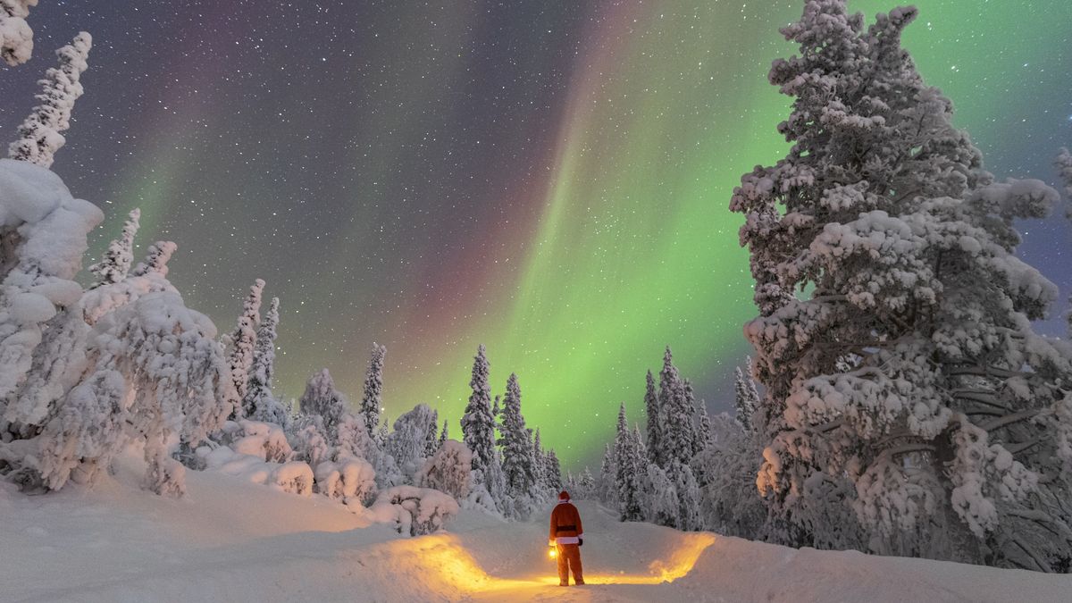 Aurora alert: Geomagnetic storm could spark northern lights in upper Midwest skies this Christmas