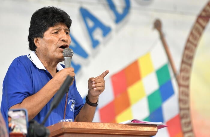 Bolivia, mandato d'arresto per l'ex presidente Evo Morales