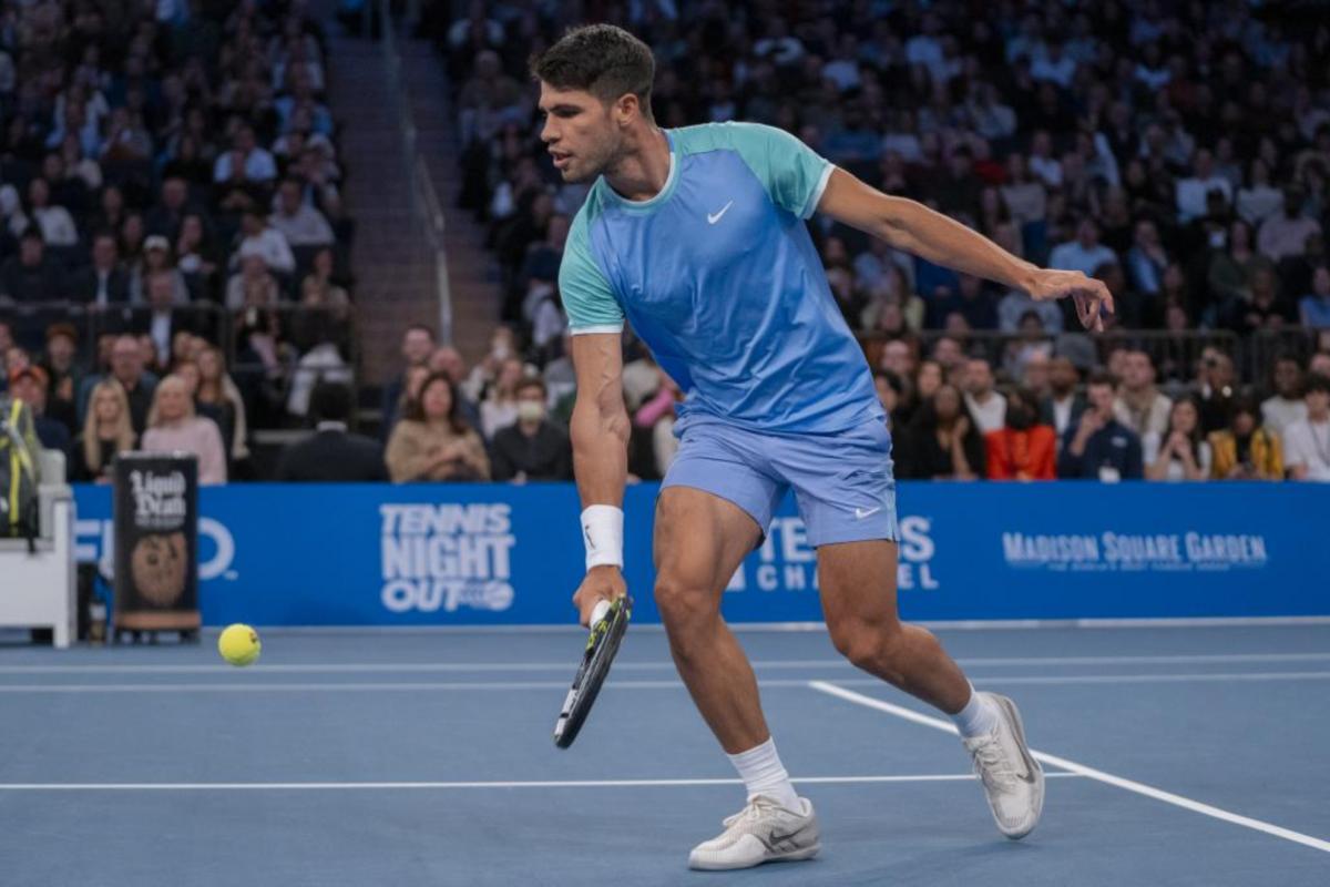 Alcaraz cae ante Tiafoe en la exhibición de Charlotte