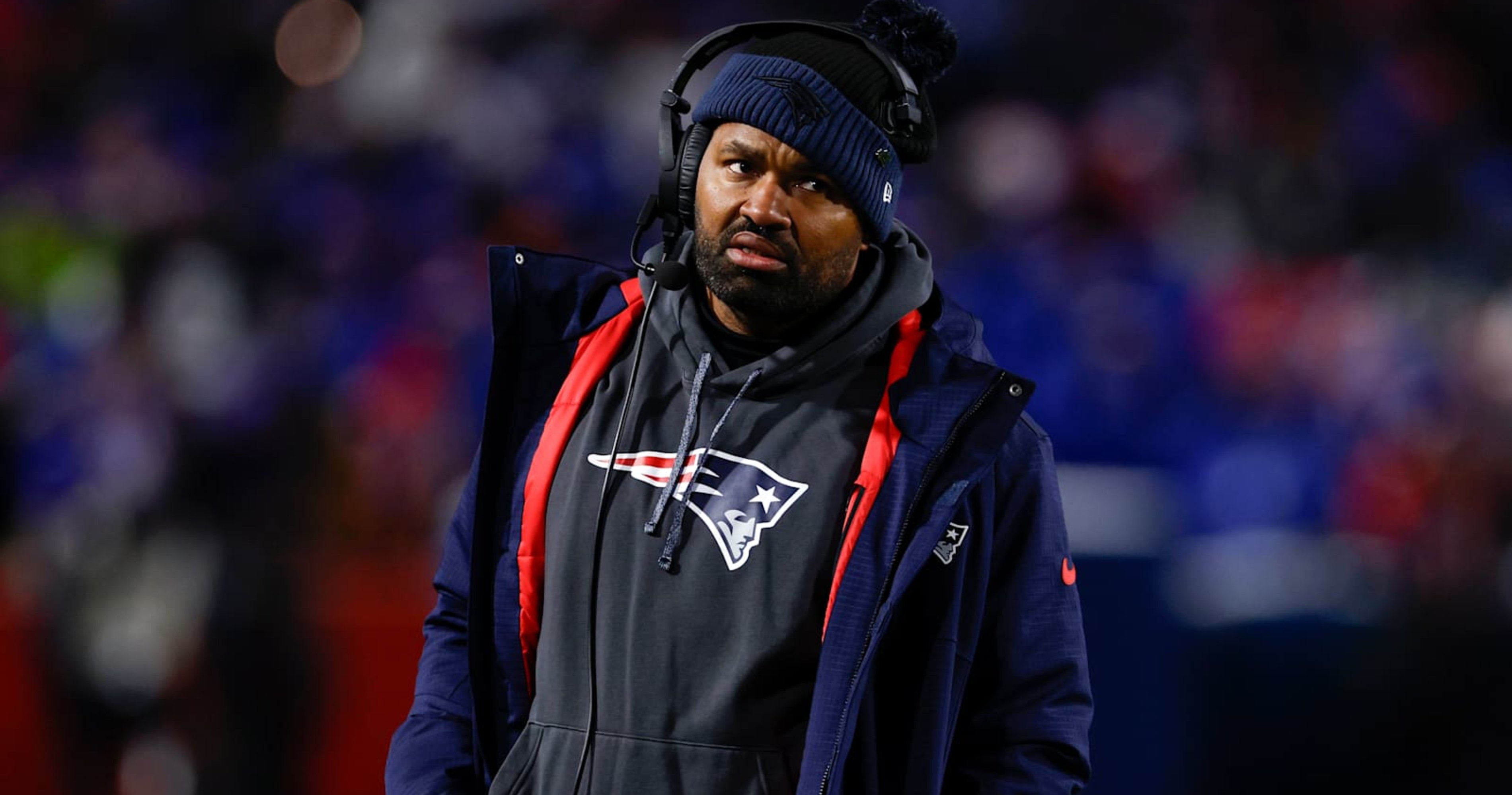 Report: Jerod Mayo Expected to Return as Patriots HC Barring 'Some Type of Calamity'