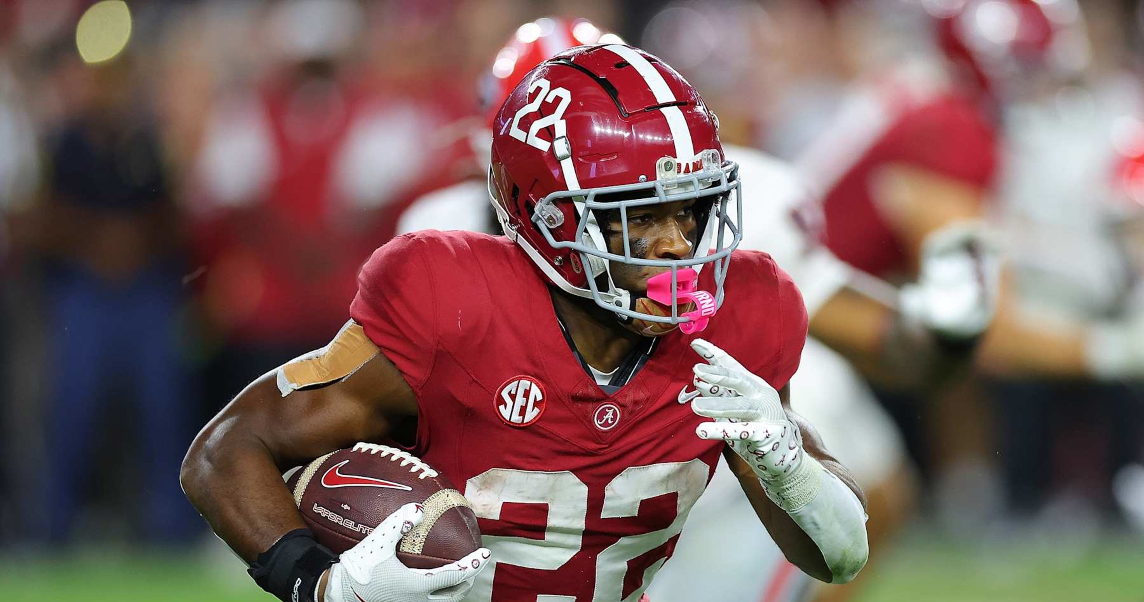 Report: RB Justice Haynes Expected to Transfer to Michigan After Alabama Exit