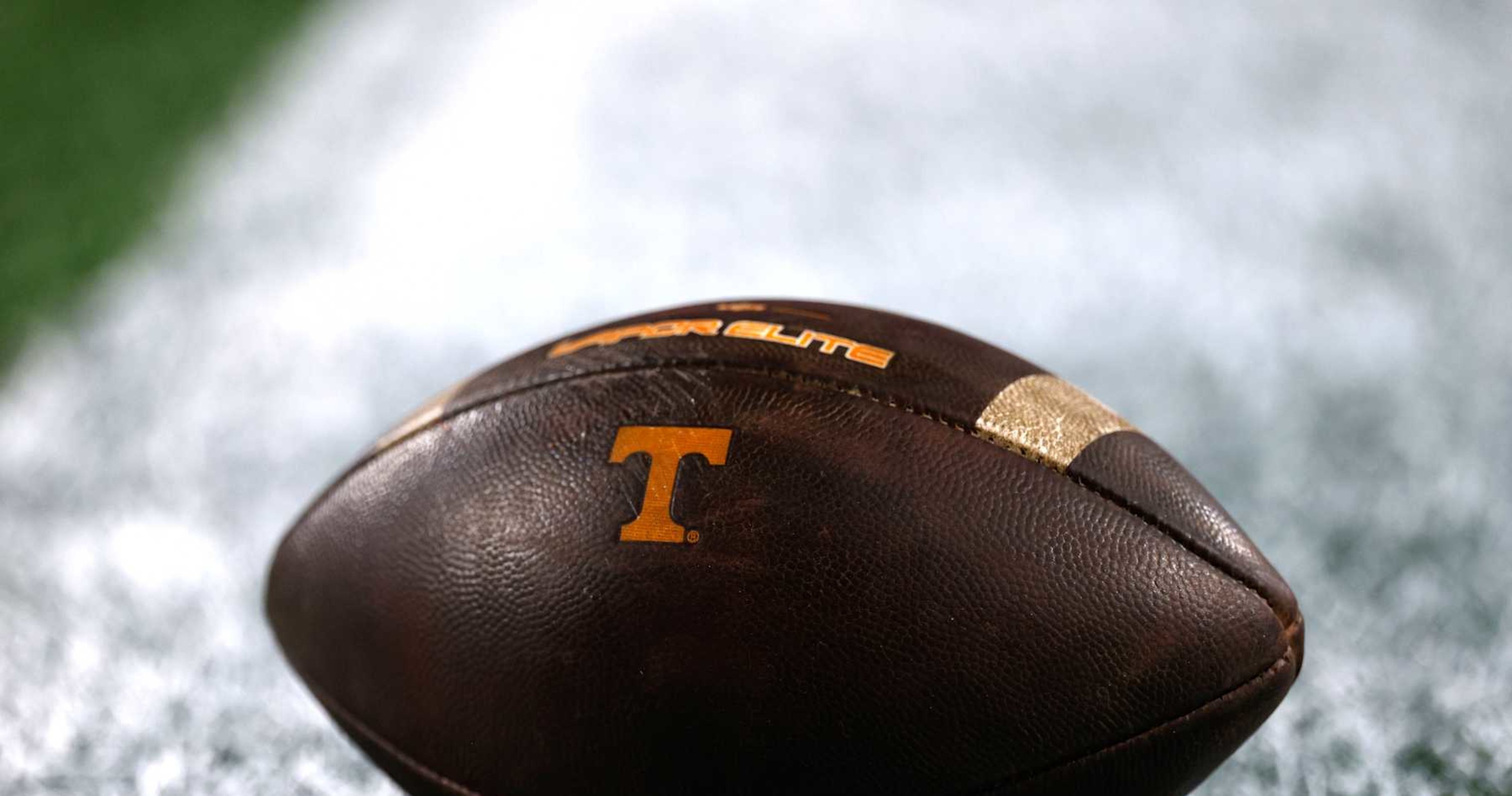 Photo: Tennessee Fans Troll Ohio State with 'Neyland North' Joke Before CFB Playoff