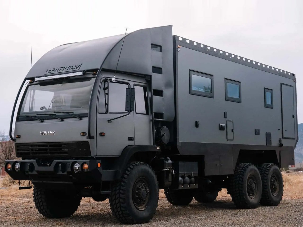 Hunter RMV’s Sherpa XLE built on military-grade 6×6 chassis comes with amenities of modern, off-grid RV