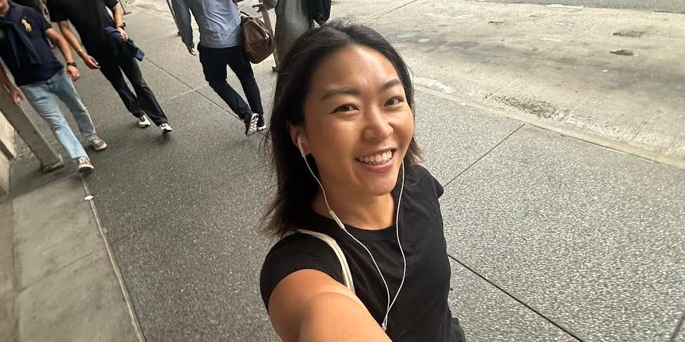 A supercommuter who travels to New York City from DC shares why her 4 a.m. wakeup is worth it