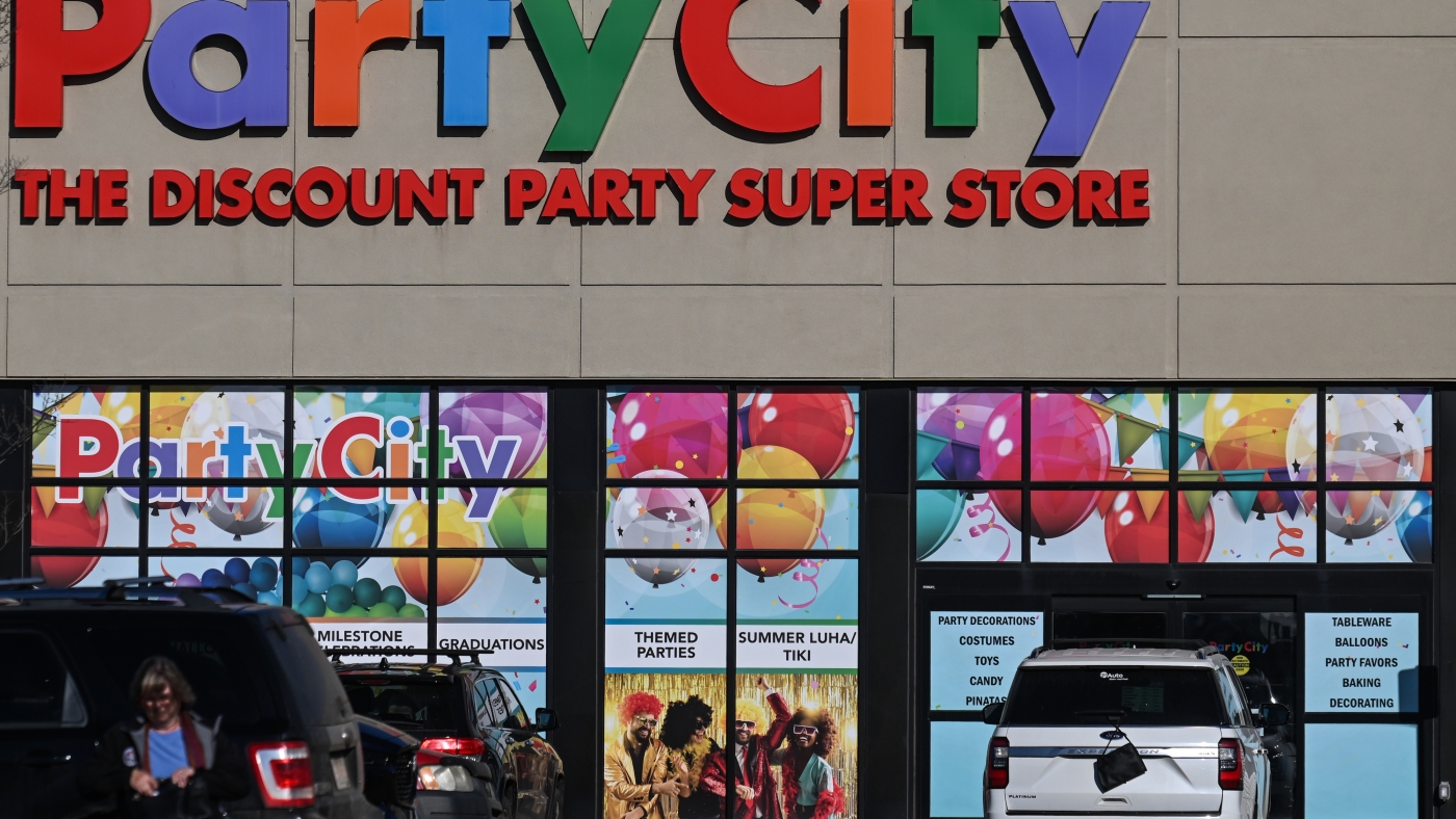 Party City files for bankruptcy and plans to shutter nationwide