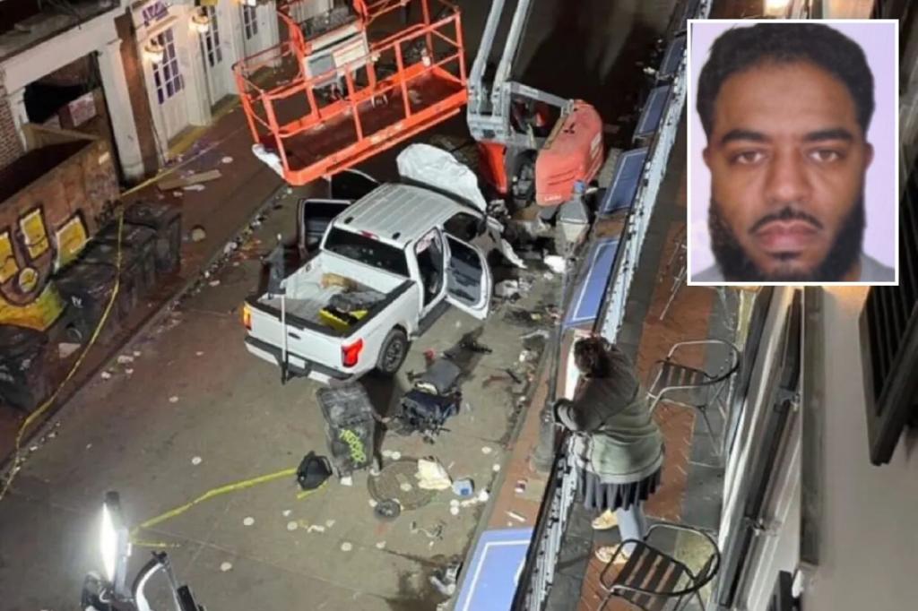 Horrific video shows moment suspected terrorist Shamsud-Din Jabbar rammed past Bourbon Street barricade