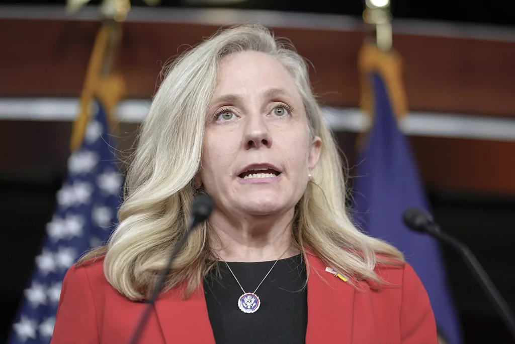 Virginia gubernatorial contender Spanberger speaks about ‘chaos’ of Congress