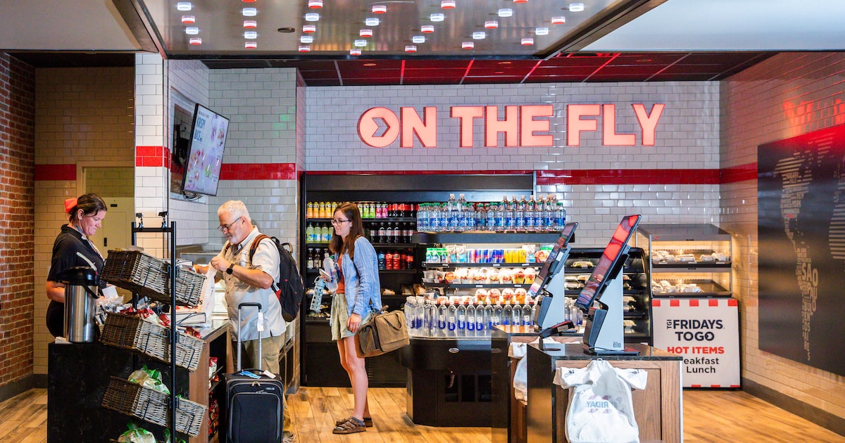 TGI Fridays sells DFW Airport restaurants for $34.5 million