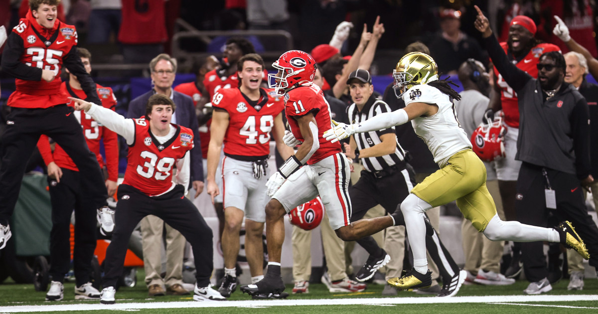 Georgia bench-warmer Parker Jones collides with ref in loss to Notre Dame and gains internet infamy